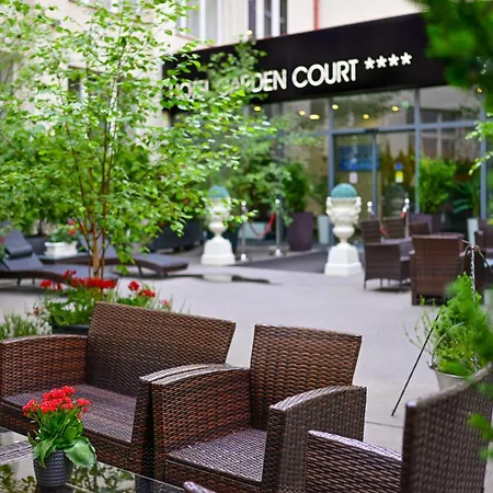Hotel Garden Court-2